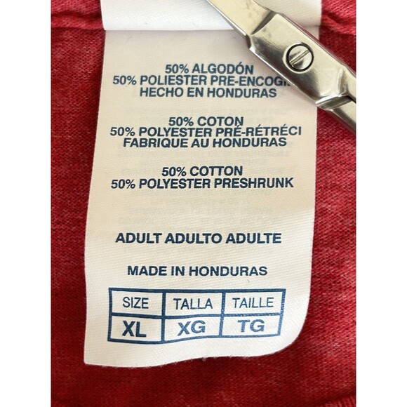 Never Skip Thumb Day Unisex XL Graphic Short Sleeve Red T-Shirt - Picture 6 of 8